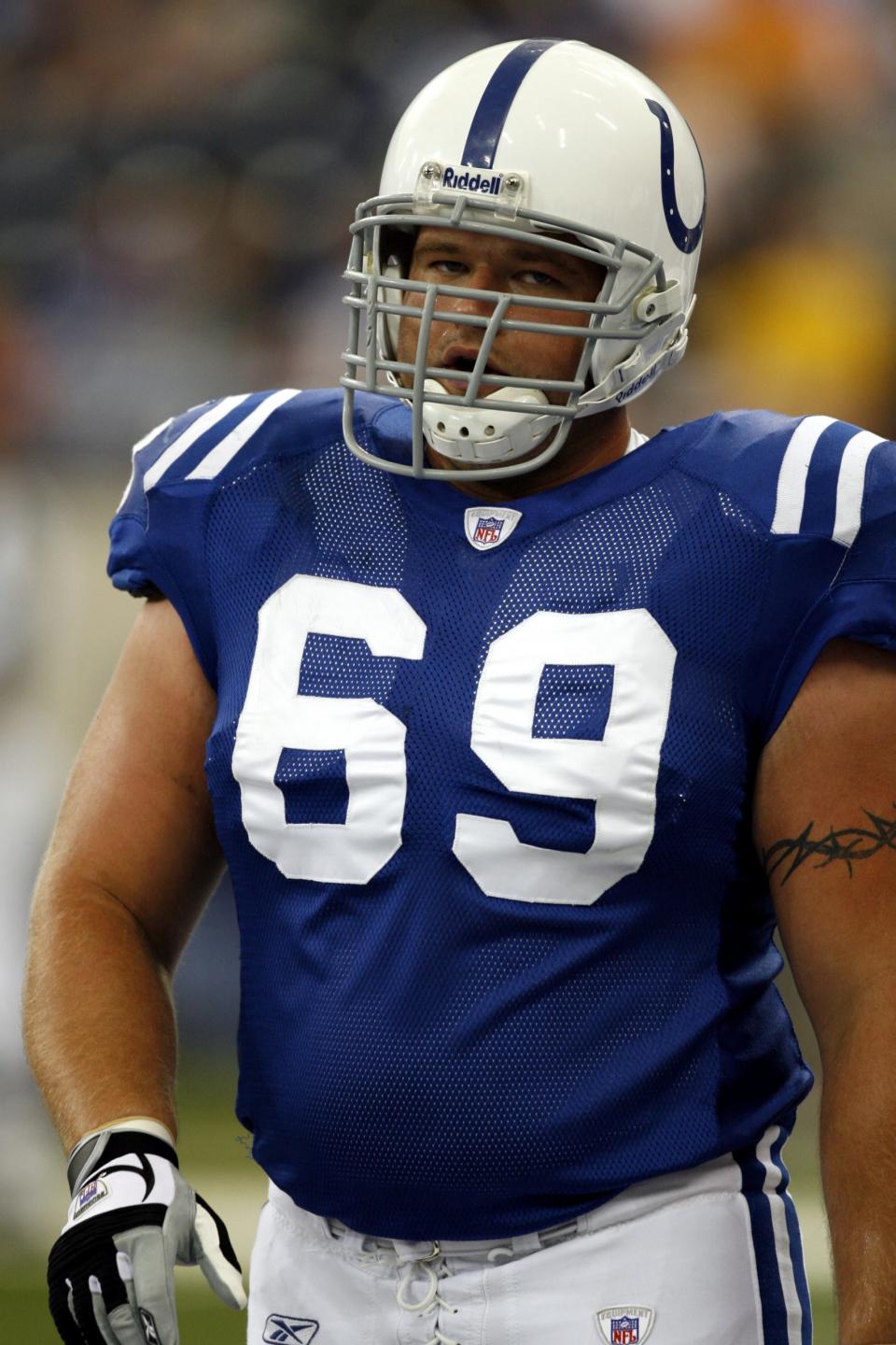 INDIANAPOLIS – SEPTEMBER 17: Offensive guard Matt Ulrich #69 of the Indianapolis Colts looks on during the game against the Houston Texans at the RCA Dome on September 17, 2006 in Indianapolis, Indiana. The Colts beat the Texans 43-24. (Photo by Dilip Vishwanat/Getty Images)