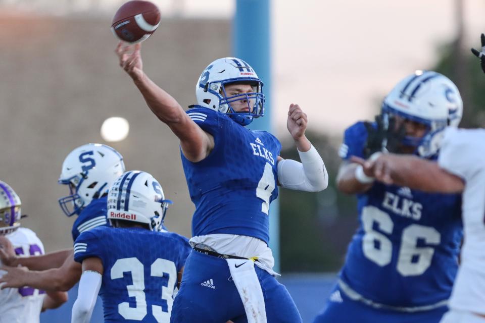 Stratford’s Bryce Braden (4)  passes the ball in a District 1-2A Div I game against Panhandle, Friday, October 14, 2022, at Sam Bass Stadium in Stratford. Stratford won 40-35.