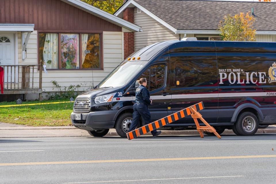 A property on Second Line EastFive people – including three children and a shooter – were found dead in the northern Ontario city of Sault Ste. Marie after shootings at two homes, police said Tuesday, calling what happened a tragic case of intimate partner violence. 