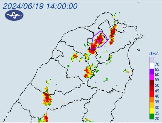 中央氣象署針對台北市、新北市發布大雷雨即時訊息，持續時間至下午3時15分止。（圖／中央氣象署）