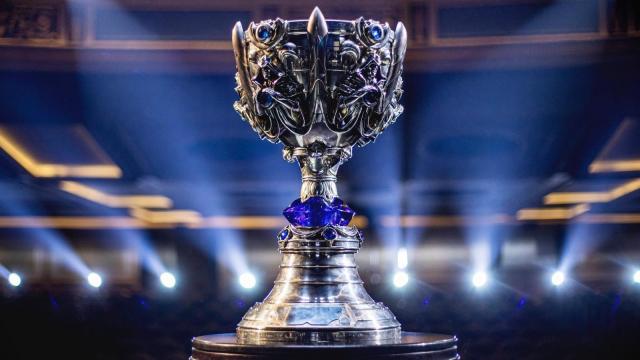 League of Legends Worlds X Tiffany & Co. Trophy Reveal on Behance