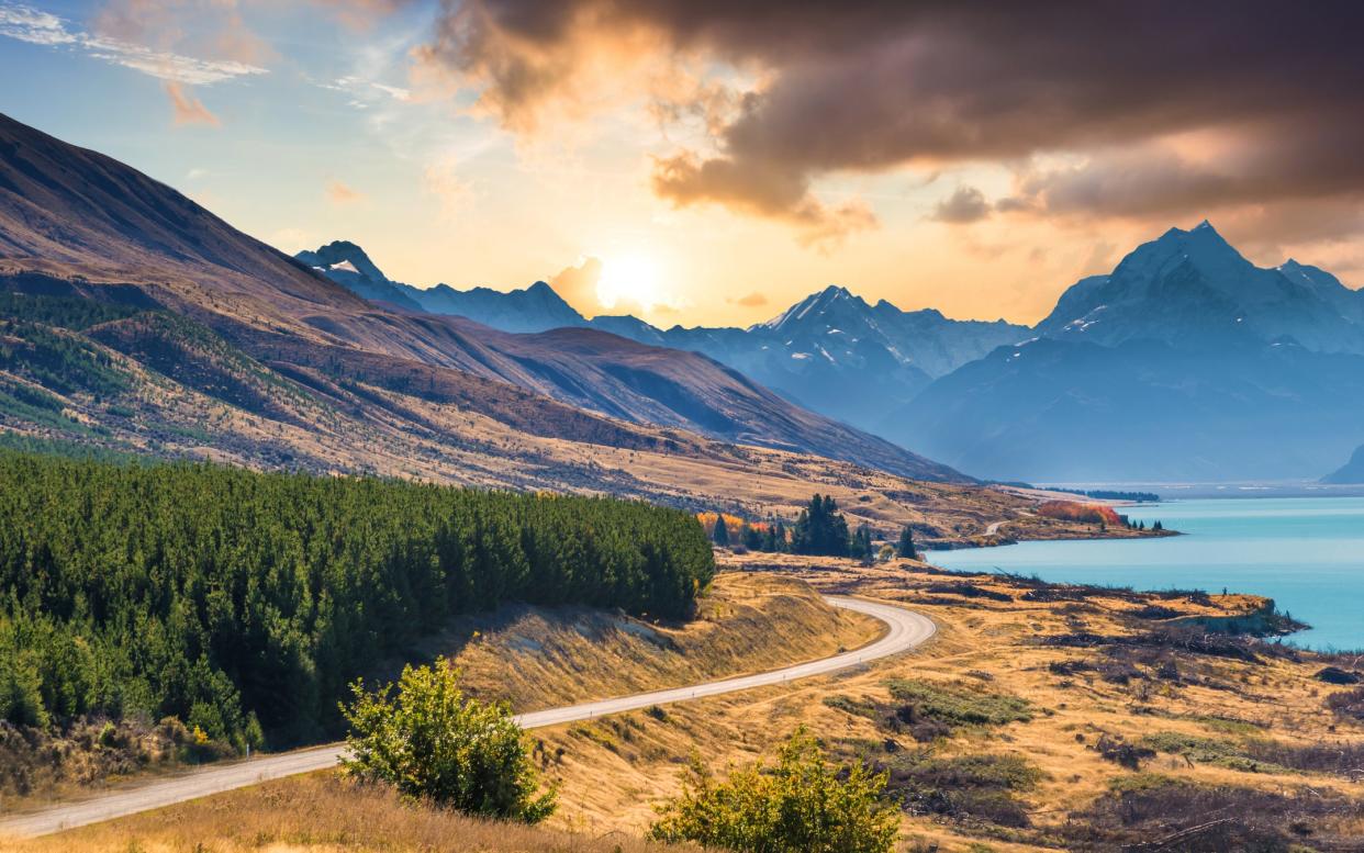 Spot seals from the road and explore mountains, glaciers and fjords - This content is subject to copyright.