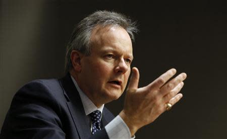 Bank of Canada Governor Stephen Poloz speaks during an interview with Reuters in Ottawa December 17, 2013. REUTERS/Chris Wattie