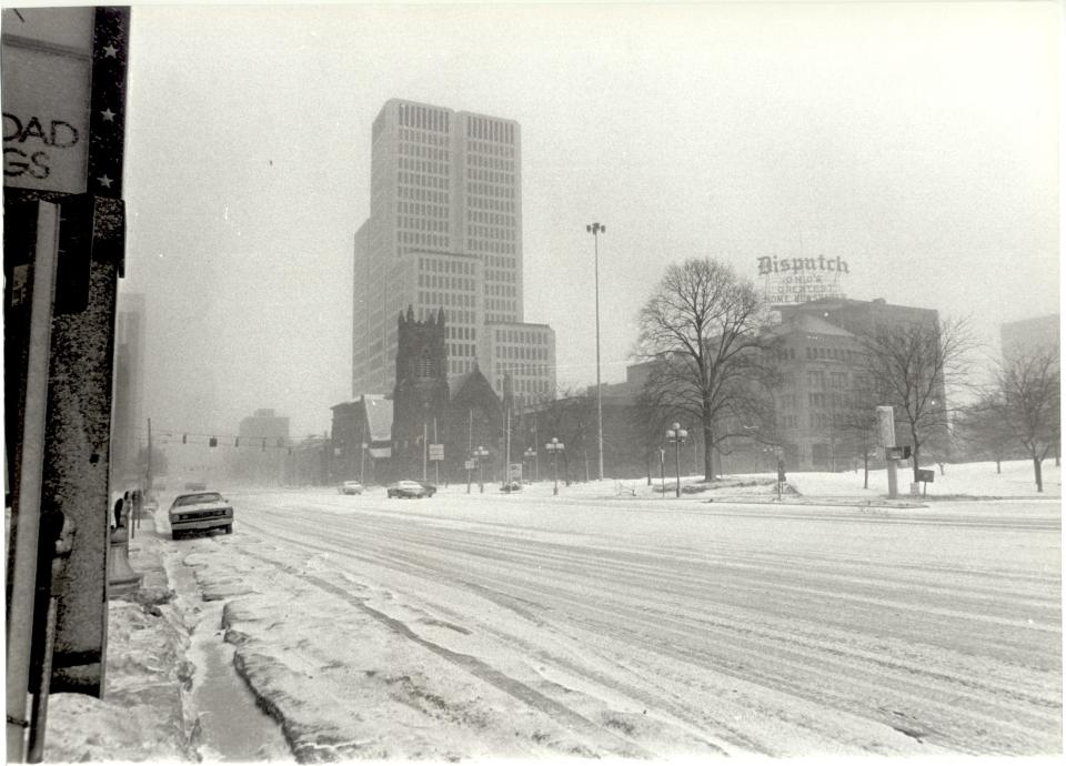 A view of downtown Columbus during the 1978 Blizzard near the intersection of Broad Street and Third Street.
