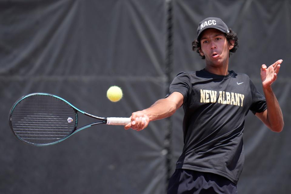 New Albany’s Jackson Clements lost in the second round of the Division I state tournament.