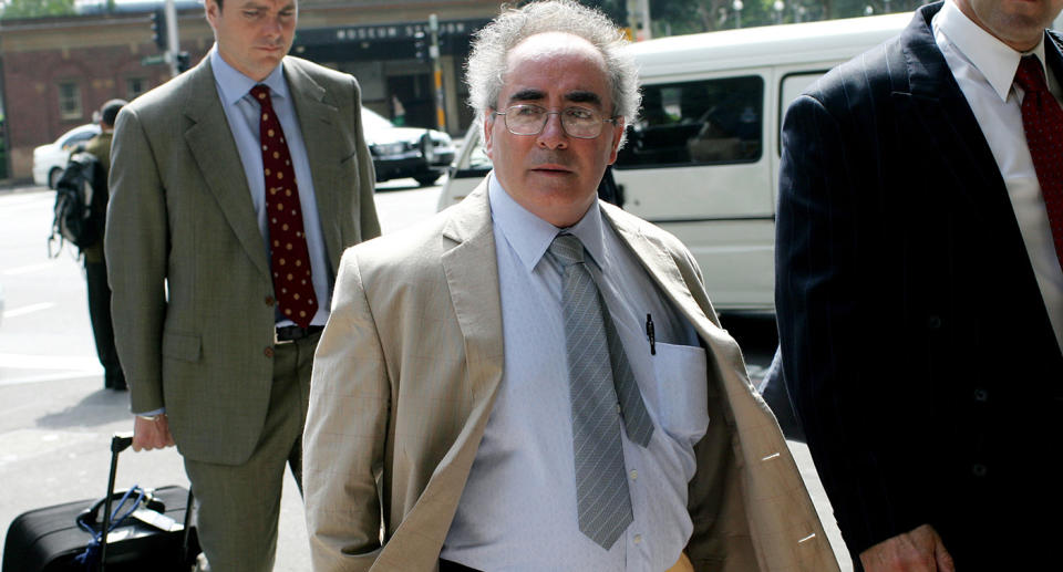 A 2005 photo of William Kamm, aka “The Little Pebble”, arriving at the NSW District Court. Source: AAP/File