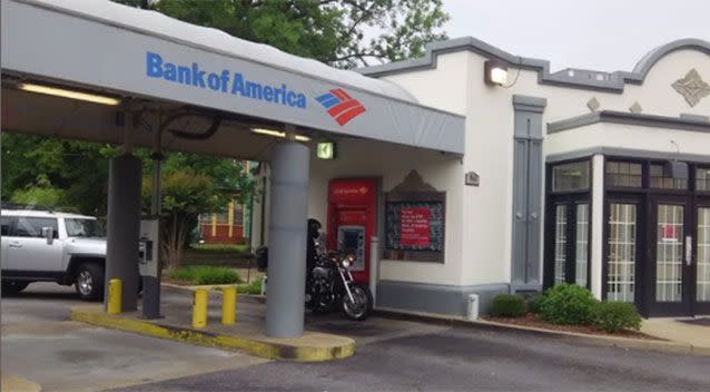 The Bank of America’s drive through banking facility allows customers to drive right up to the ATM. Source: Value S/Yelp