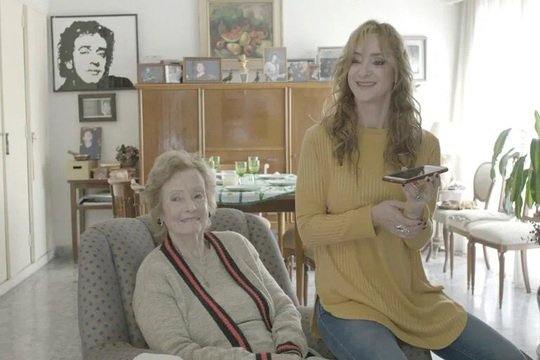 Mamá y hermana, Lilian Clark y Laura Cerati en una imagen del documental BIOS