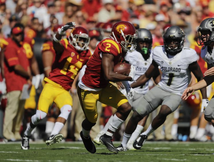 Southern California's Adoree' Jackson carries the ball during the first half. (AP)