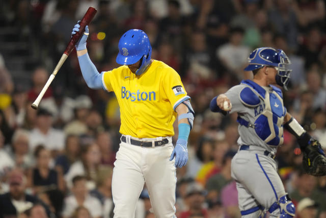 After emotional ceremony, Red Sox beat Royals at Fenway