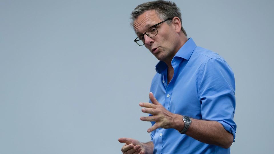 Dr Michael Mosley speaks at the ICC Sydney on September 16, 2019 in Sydney, Australia. The Centenary Institute Oration is part of the 14th World Congress on Inflammation