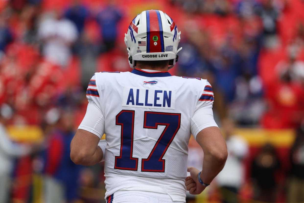 KANSAS CITY, MO - OCTOBER 16: A view from behind of Buffalo Bills quarterback Josh Allen (17) before an NFL game between the Buffalo Bills and Kansas City Chiefs on October 16, 2022 at GEHA Field at Arrowhead Stadium in Kansas City, MO. Photo by Scott Winters/Icon Sportswire via Getty Images)