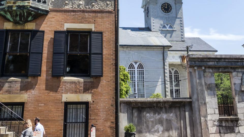 georgia, savannah, historic district, foley house inn, bed and breakfast and independent presbyterian church