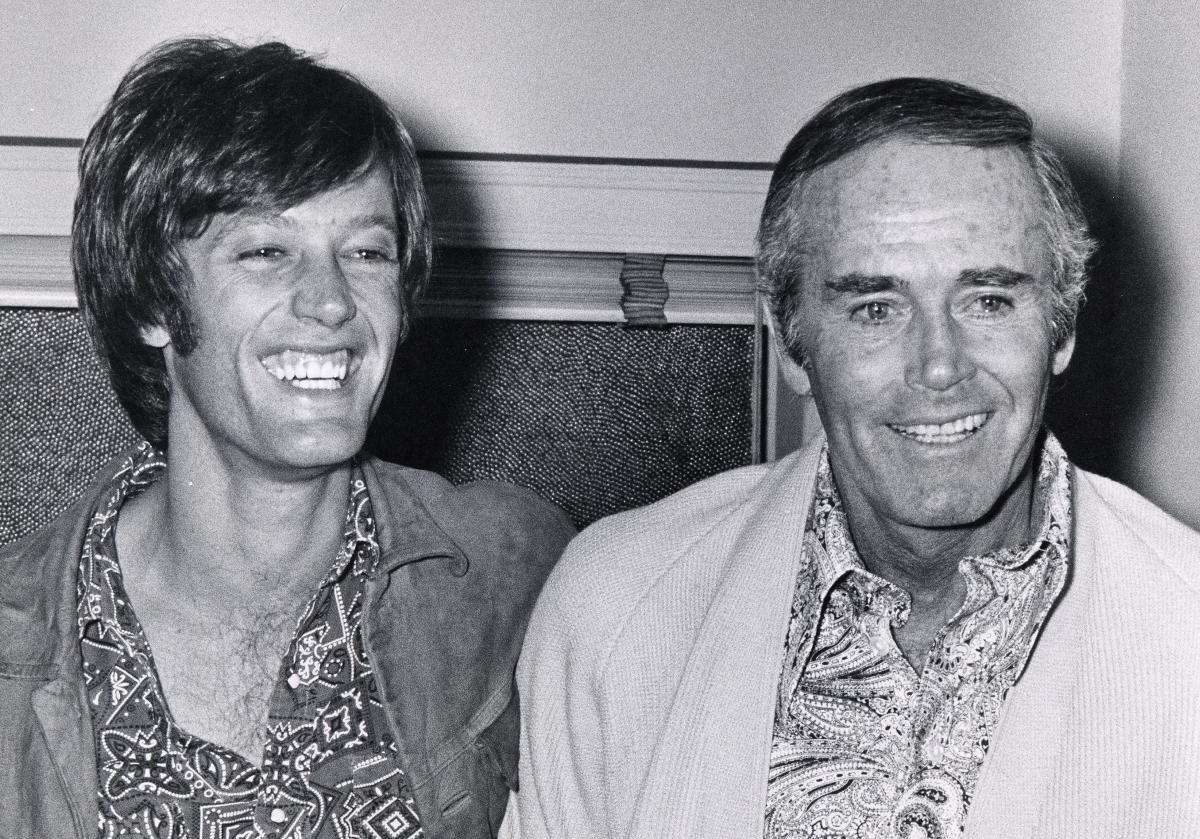 Peter Fonda on the Pain of Losing His Mom to Suicide — and How He ...