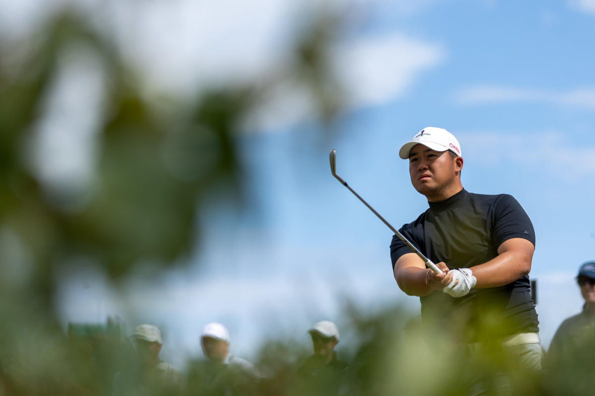 Sampson Zheng breaks Royal Melbourne course record, leads at Asia-Pacific Amateur