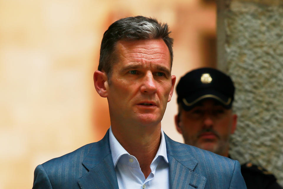 PALMA DE MALLORCA, SPAIN - JUNE 13: Former Olympic handball player and husband of Spain's Princess Cristina, Inaki Urdangarin leaves the courthouse on June 13, 2018 in Palma de Mallorca, Spain. The Spanish Supreme court has ratified on Tuesday the imprisonment of the king's brother-in-law to five years and ten months for perversion of justice, misappropriation and tax fraud of millions.  (Photo by Gonzalo Arroyo Moreno/Getty Images).