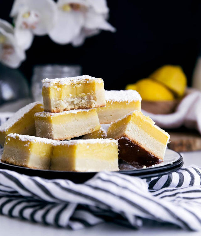 Gingerbread Cake with White Chocolate Frosting - Broma Bakery