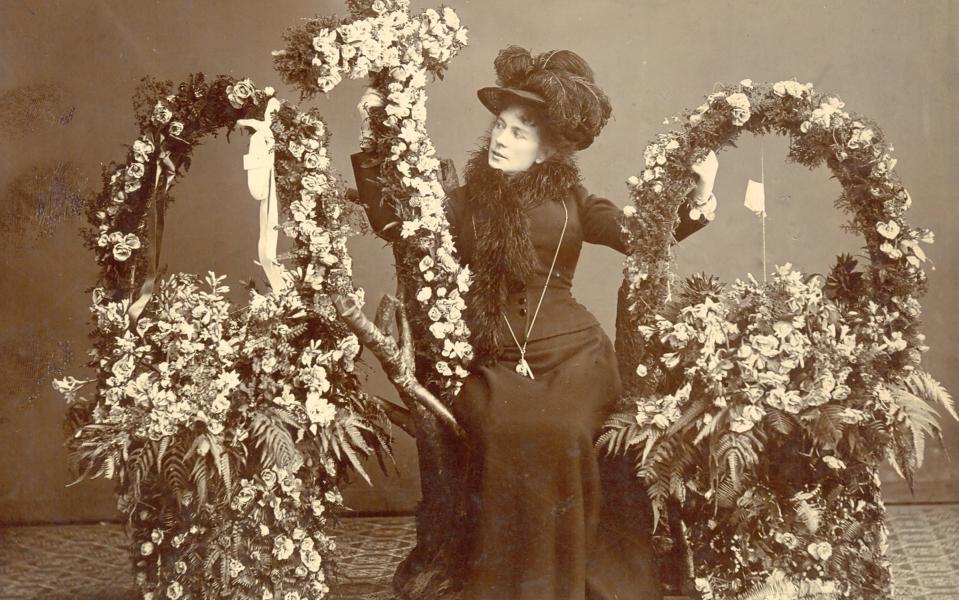 Funeral flowers (seen in this 1855 display) were an expected part of the lavish spectacle