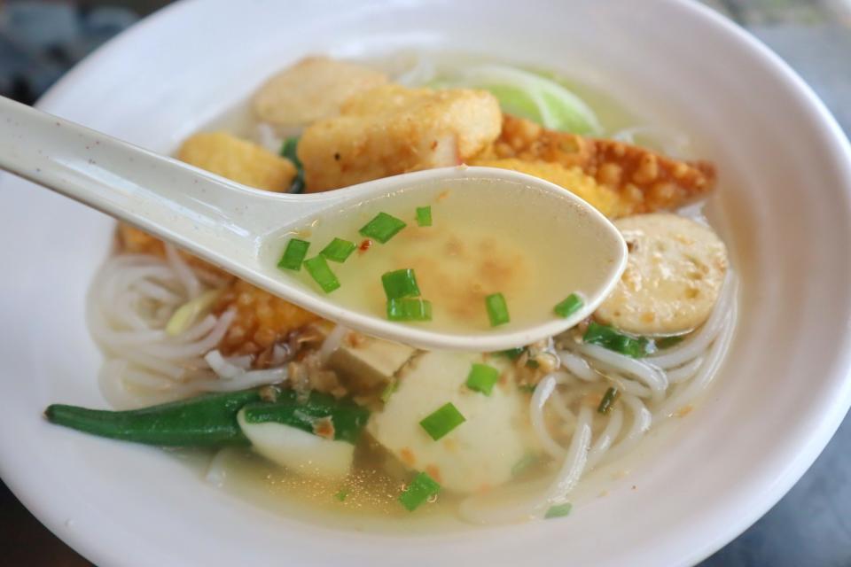 best rated yong tau foo - soup upclose