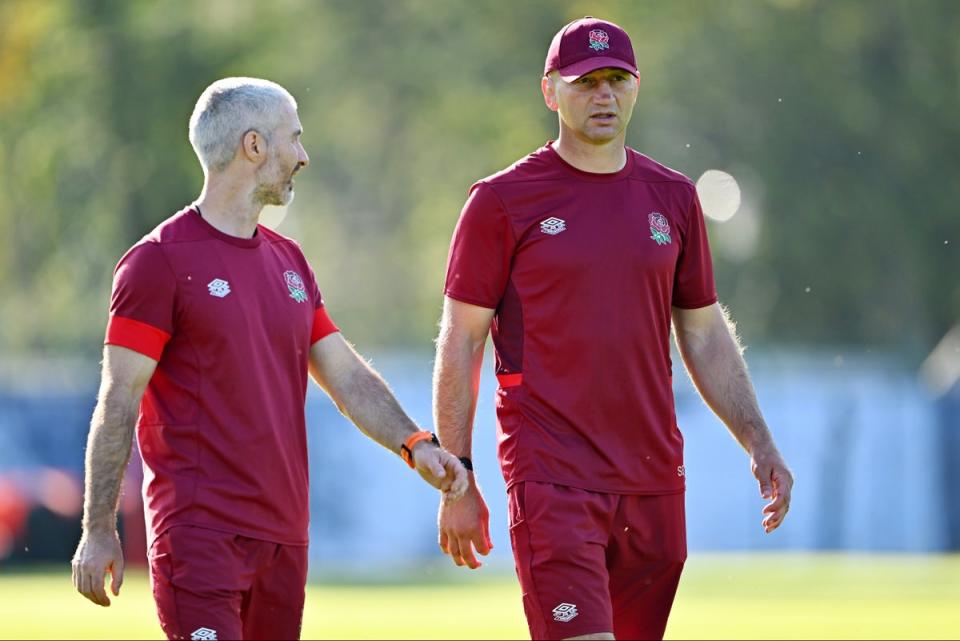 Steve Borthwick talking with Aled Walters, strength and conditioning coach (Getty Images)