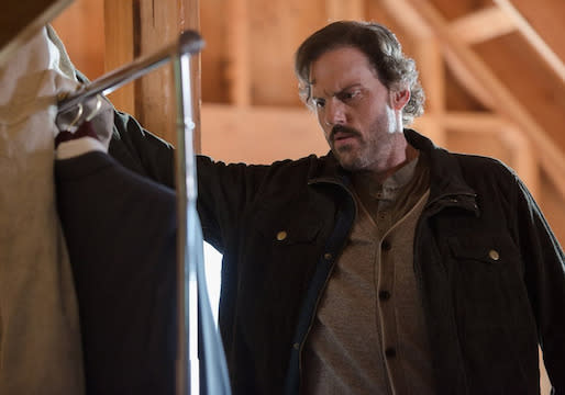 Grimm's Silas Weir Mitchell Previews Monrosalee's Future: Death Threats, a Honeymoon and Little Furry Babies?