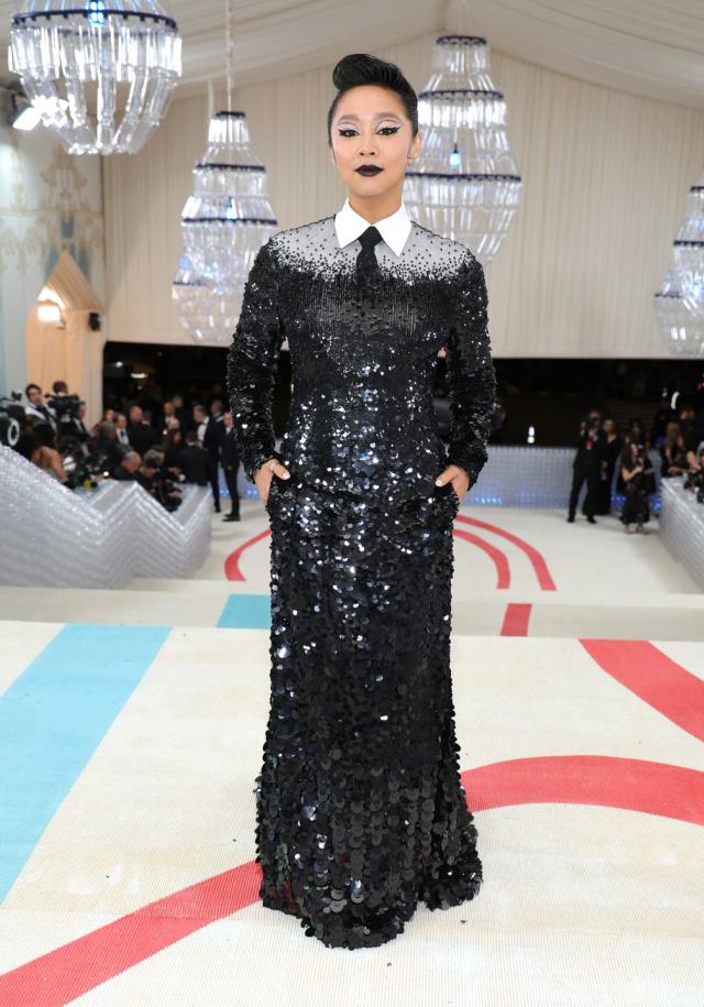 Dwyane Wade, Eileen Gu and 4 athletes rock diamonds and couture at Met Gala  2022