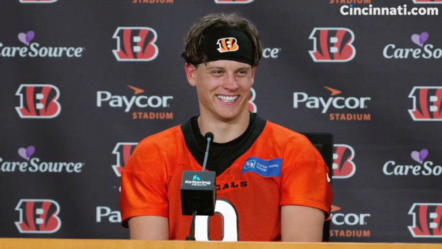 WATCH: Joe Burrow makes a group of young Bengals fans' day after practice