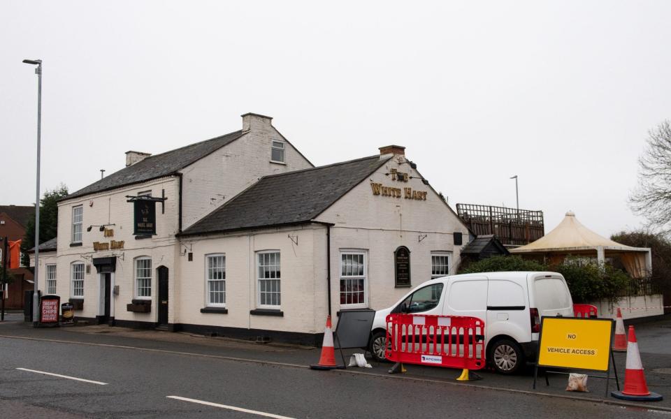 A Covid-19 mobile testing unit set up at the White Hart pub in Fernhill Heath, near Worcester. Worcestershire has become the latest area to start surge testing after the South African coronavirus variant was detected in the area. - Jacob King /PA