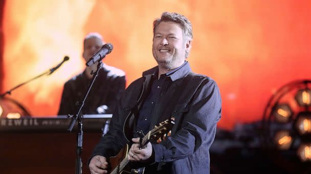 PHOTO: In Dec. 7, 2021, file photo, Blake Shelton performs on stage in Santa Monica, Calif. (NBCU Photo Bank via Getty Images, FILE)