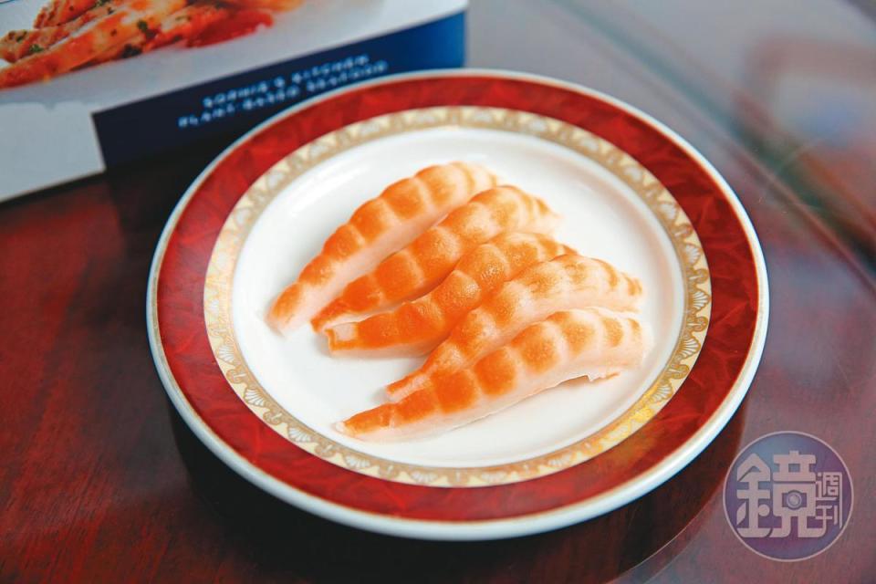 弘陽的人造蝦外型與真蝦肉真假難辨，目前多銷往美國。