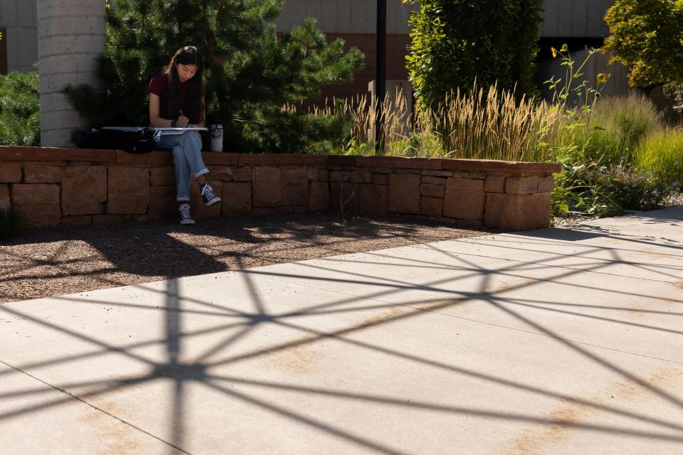 Dayanara Zarate, a freshman from Logan, studies on the University of Utah campus in Salt Lake City on Monday, Aug. 28, 2023. | Megan Nielsen, Deseret News