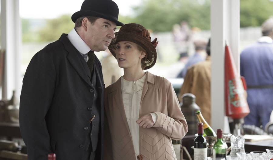 'Downton Abbey' Season 6 Episode 7 Recap: It All Goes Up in Smoke