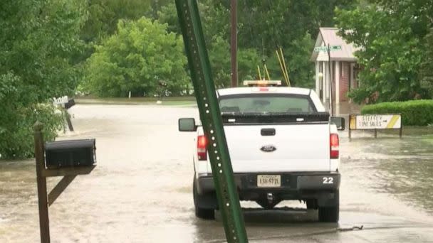 PHOTO: Emergency vehicles respond amidst flooding in Wise County, Va., Juky 28., 2022. (NewsNation)