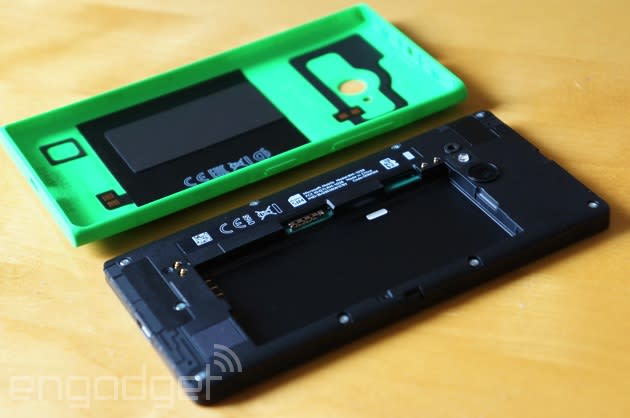 Lumia 735 with its shell off