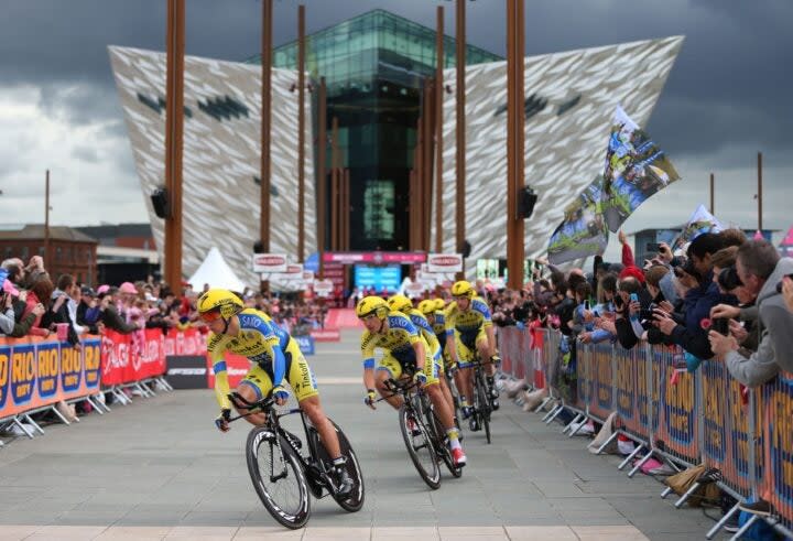 <span class="article__caption">Nicolas Roche leads the Tinkoff Saxo squad at the start of the 2014 Giro d’Italia at Titanic Belfast. </span> (Photo: Niall Carson/PA Images via Getty Images)