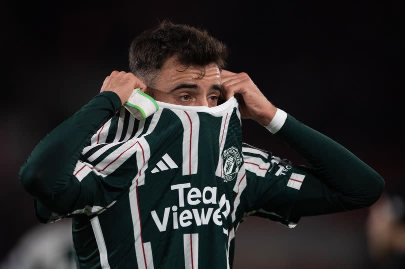 Bruno Fernandes of Manchester United reacts