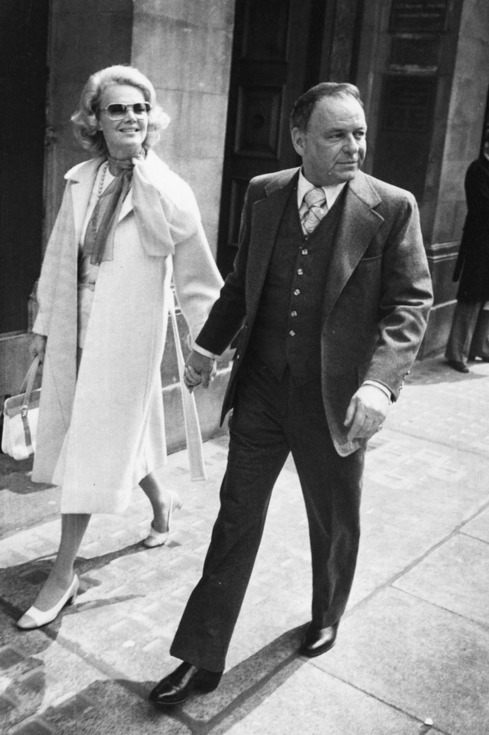 Frank Sinatra with wife Barbara Marx in London. (Getty Images/Evening Standard)