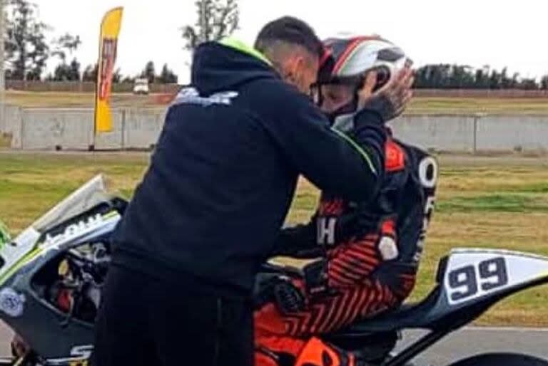 El posteo del entrenador del niño de 9 años que murió durante un entrenamiento en su moto