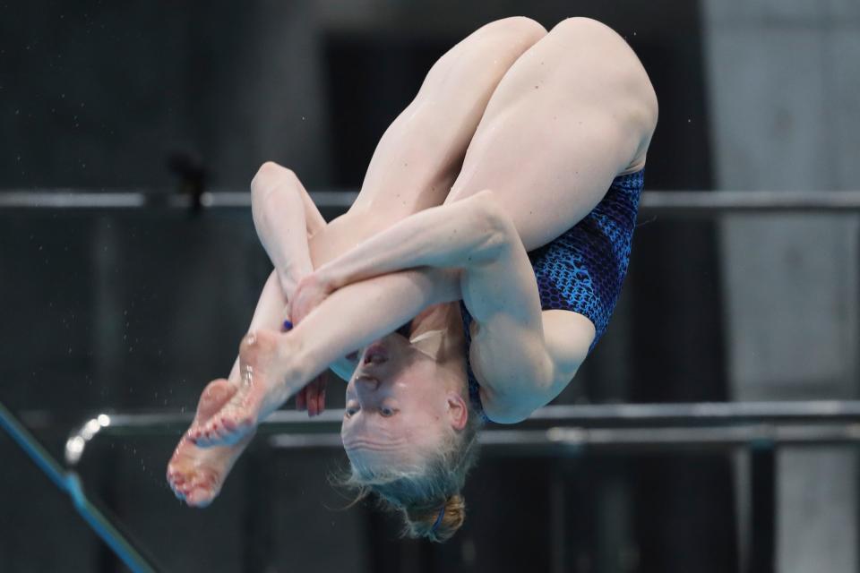 Sarah Bacon of the United States performed a dive during the women's 3-meter springboard semi-final at the FINA Diving World Cup in Tokyo, Monday, May 3, 2021. (AP Photo/Koji Sasahara)