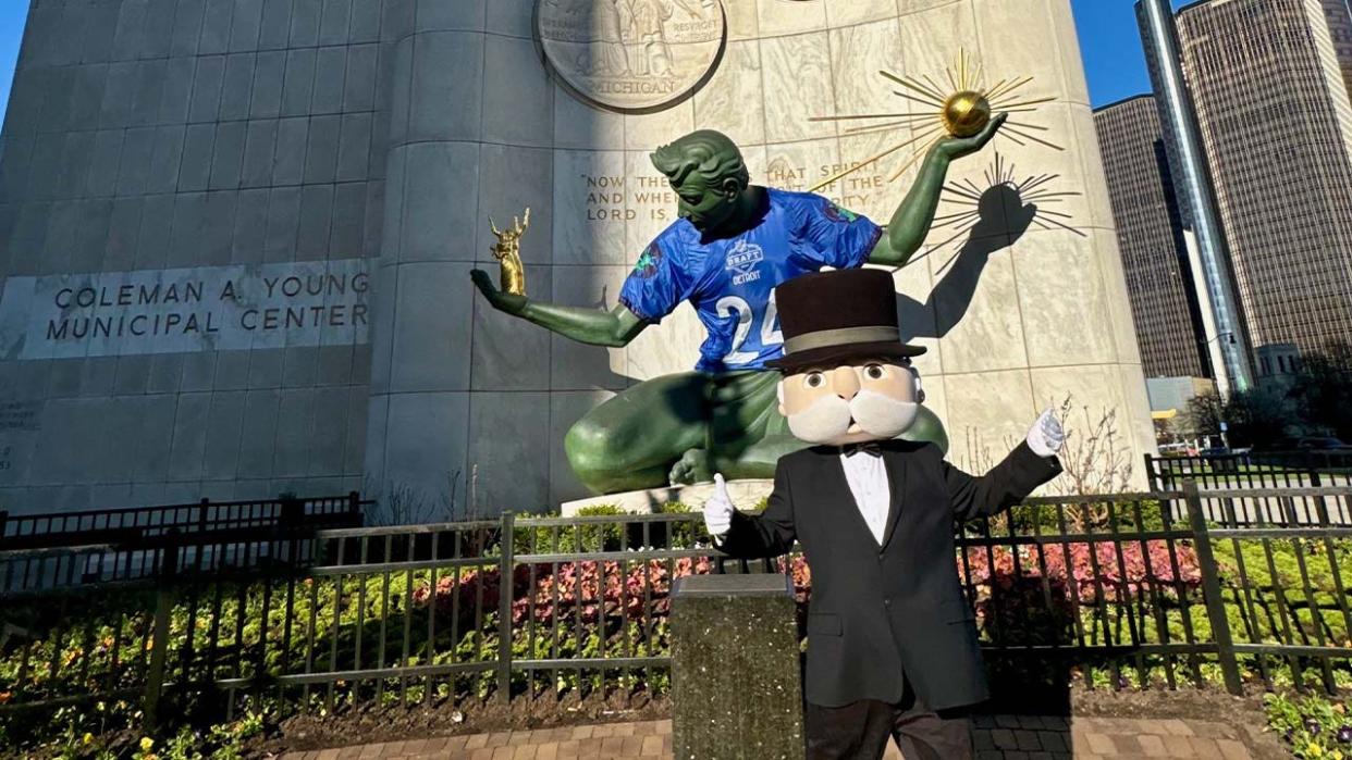 <div>Monopoly man in Detroit.</div>