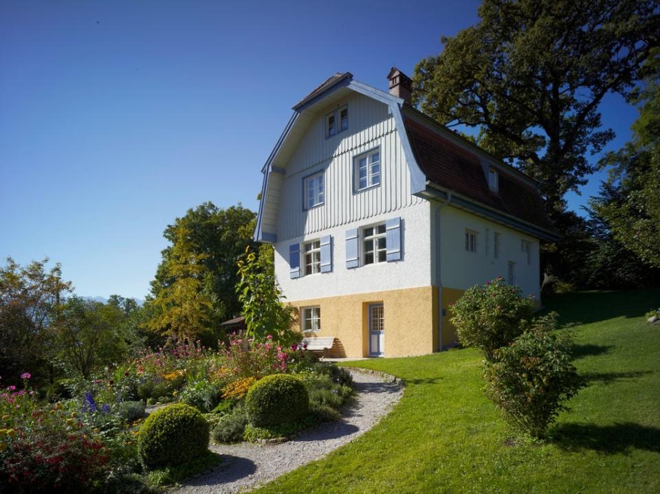 Münter’s house in Murnau (Städtische Galerie im Lenbachhaus and Kunstbau Munich)