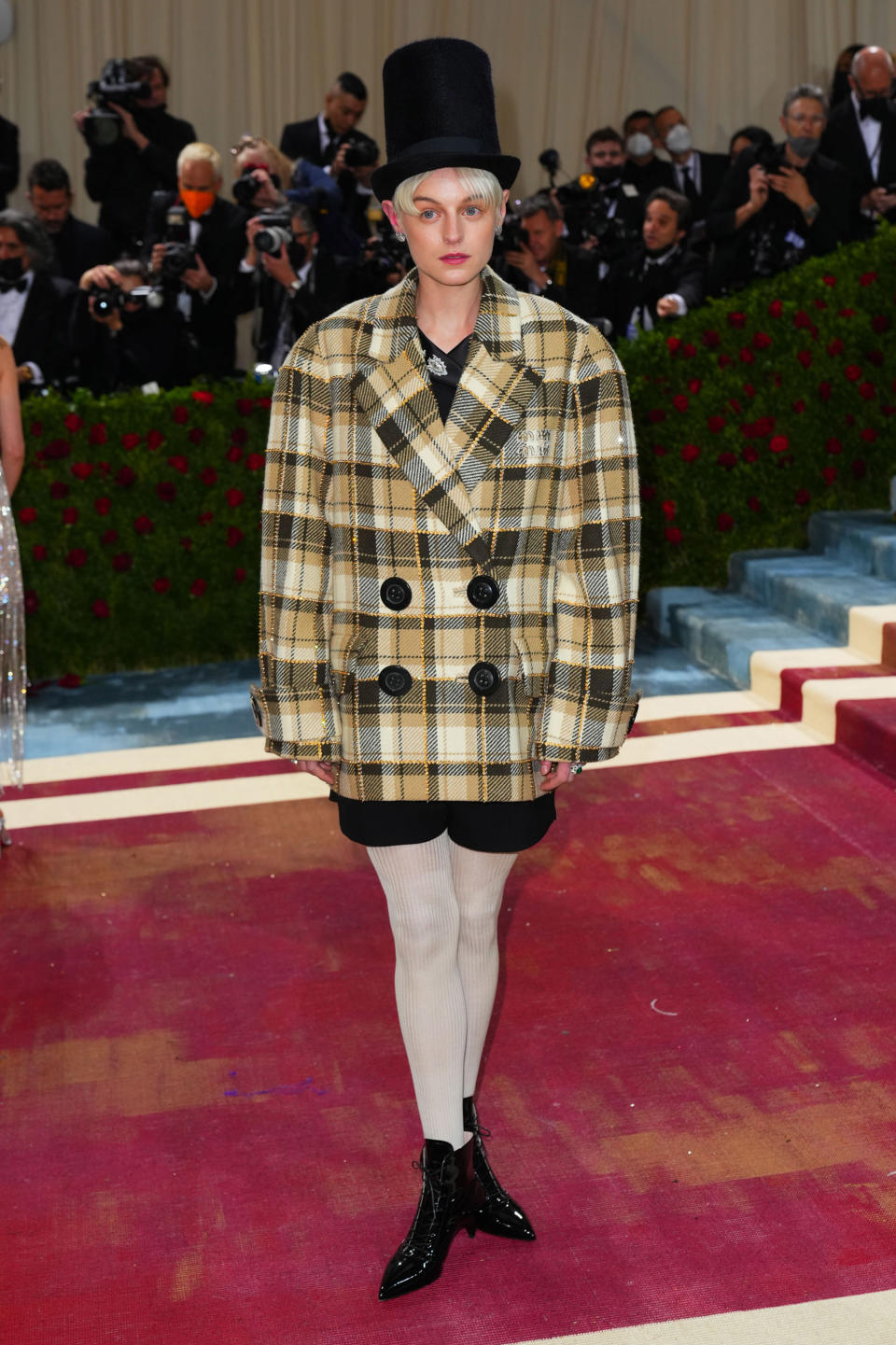 weirdest met gala - Emma corrin