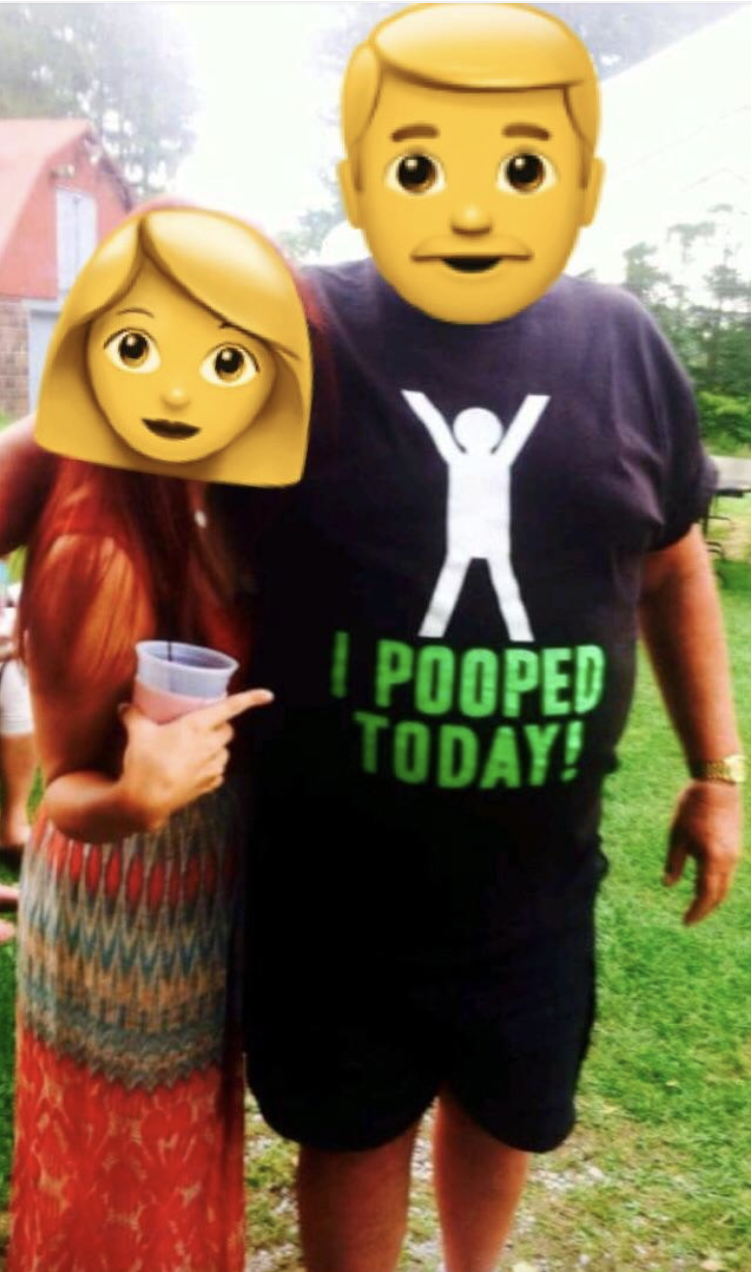 A wedding guest wearing a T-shirt that says, "I pooped today"