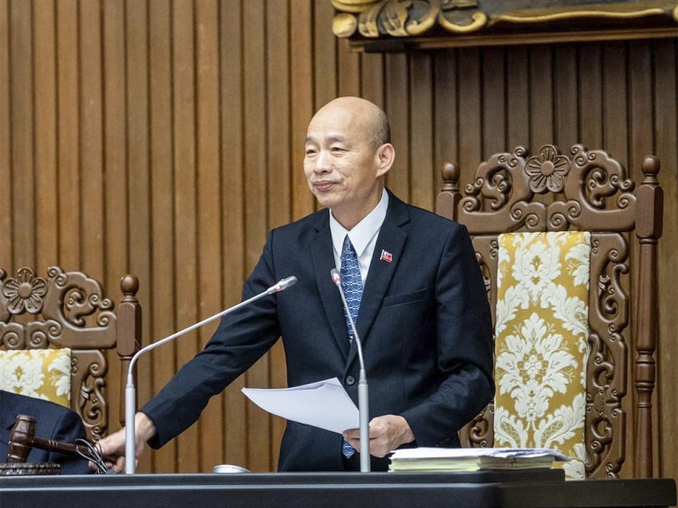 罷免案最後關鍵時刻，立法院長韓國瑜宣布週六下午將陪同基隆市長謝國樑車隊掃街，懇求基隆市民務必要留下一位好市長。（圖：韓國瑜臉書）