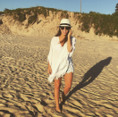 <p>Como todo ícono de la moda, la popstar desplegó todo su estilo en las playas más glamorosas del Uruguay. ¿Qué opinás de su look? – Foto: Instagram.com/laliespositoo </p>