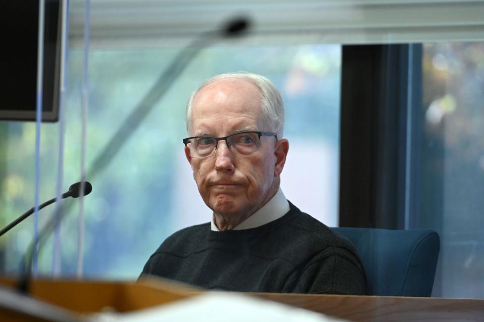 Jim Matthews takes the stand in the trial of the man accused of the kidnapping and murder of his 12-year-old daughter Jonelle. / Credit: The Denver Post