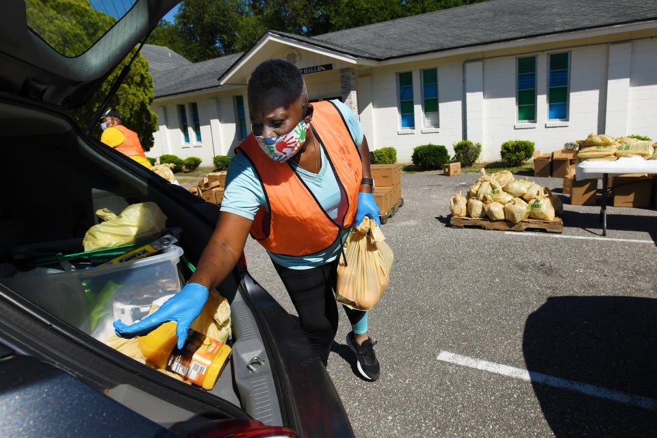 A free food giveaway sponsored in part by Farm Share.