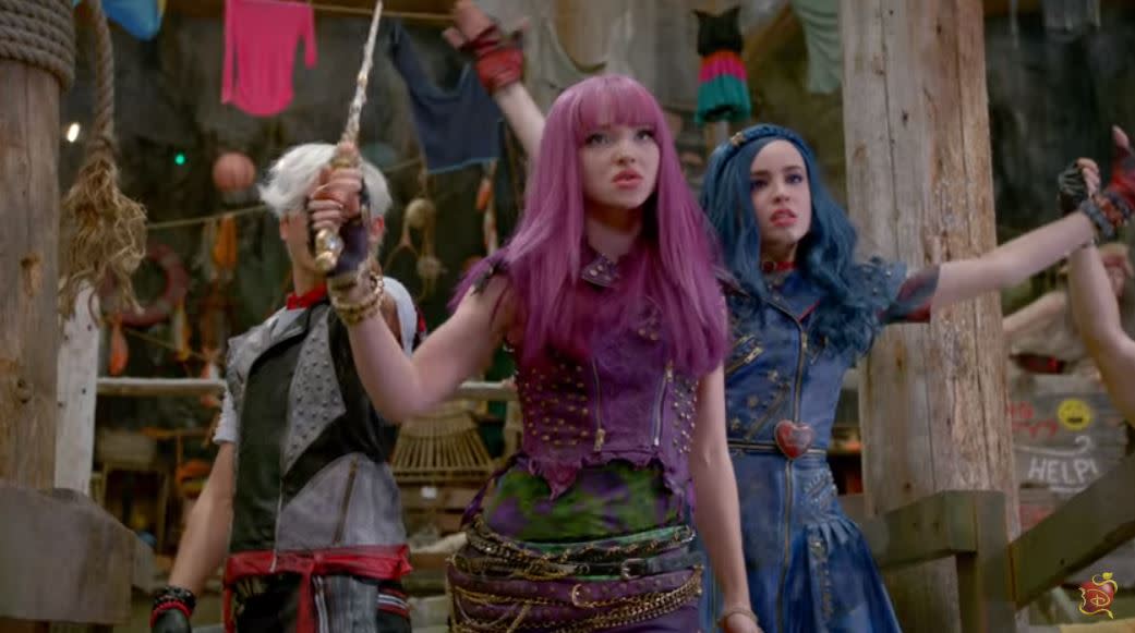 Exclusive 1st look at the 'Descendants 3' trailer - ABC News