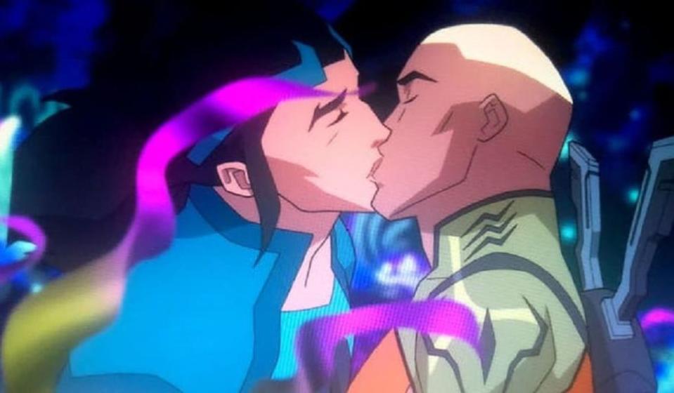 Young Justice queer cartoon