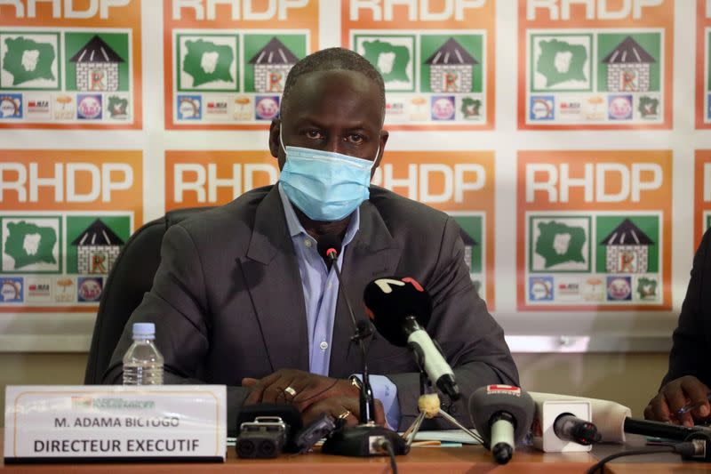 Mr Adama Bictogo, the executive director of the RHDP, talks during a crisis meeting in Abidjan